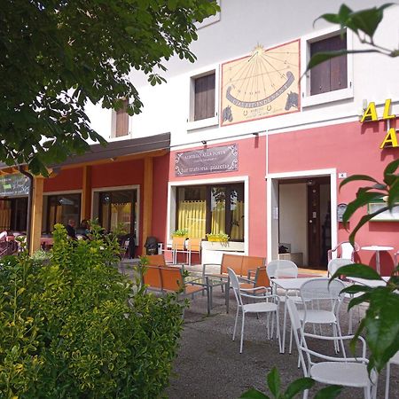 Albergo Alla Posta Anduins Exterior foto